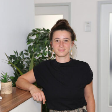 DGKP Bianca Elefant-Komar